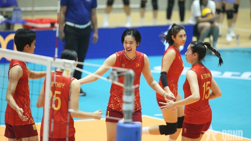 Vietnam beat Philippines, take AVC Nations Cup trophy